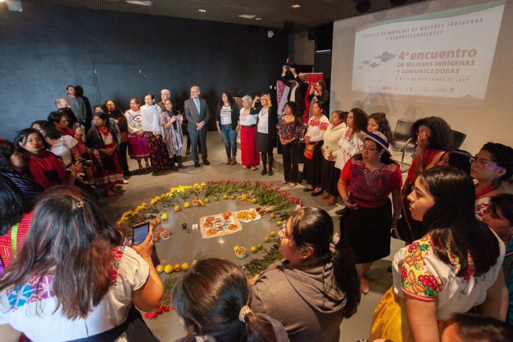 El embajador durante la inauguración del encuentro