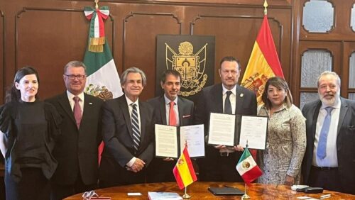 Se firma Memorándum de Entendimiento entre la COMAR, Ayuda en Acción México y Eika México ante la presencia del Embajador de España en México y el Gobernador del Estado de Querétaro